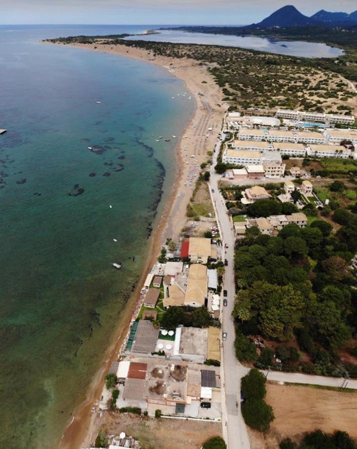 Mary'S Apartments Close To The Sea Агиос-Георгиос Экстерьер фото